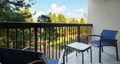 Courtyard by Marriott Chicago Midway Airport