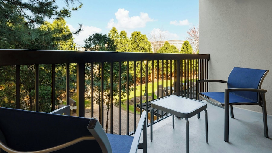 Courtyard by Marriott Chicago Midway Airport