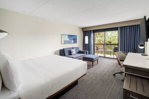 Room, 1 King Bed, Balcony | Desk, iron/ironing board, free WiFi, bed sheets