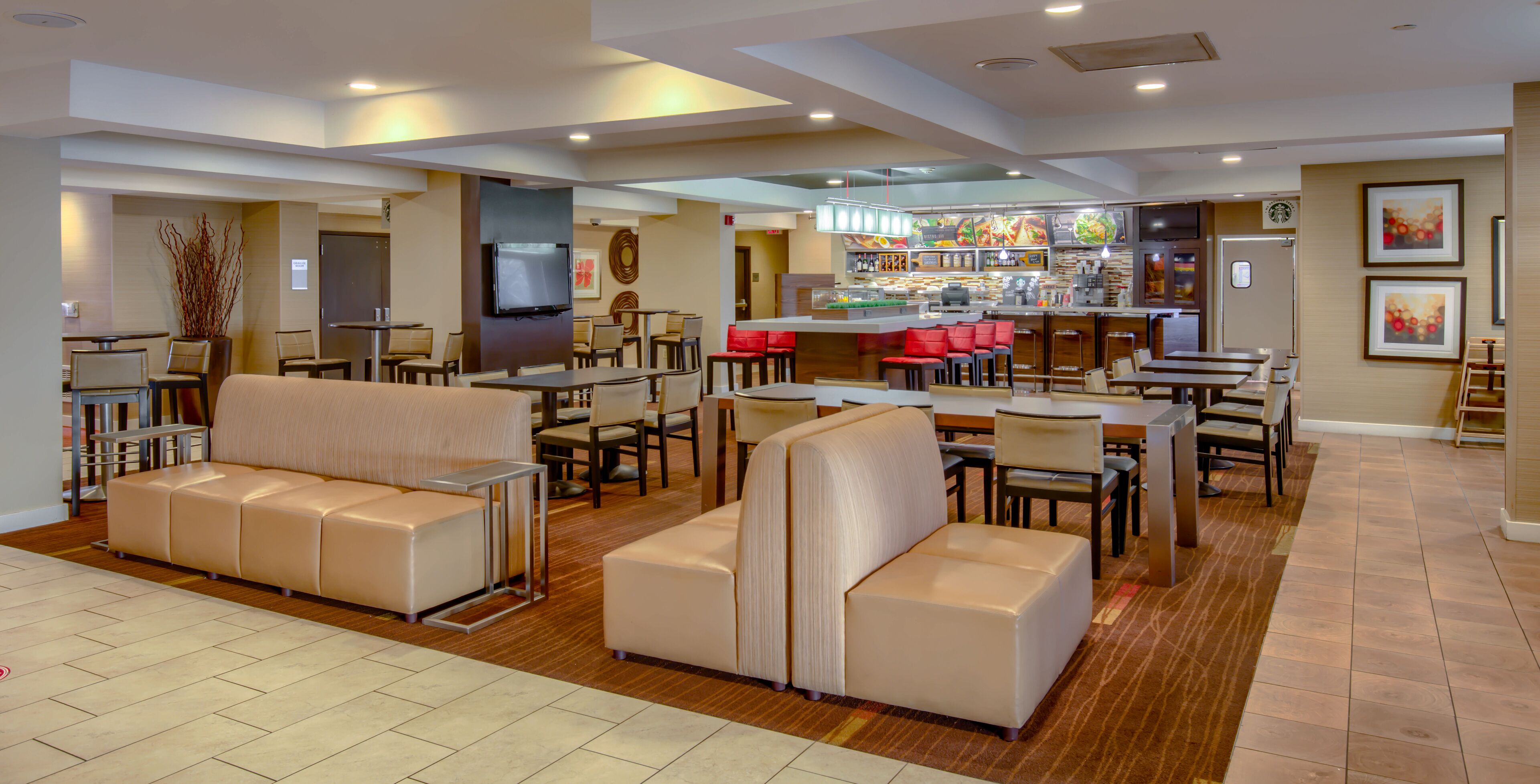 breakfast and dinner served, american cuisine