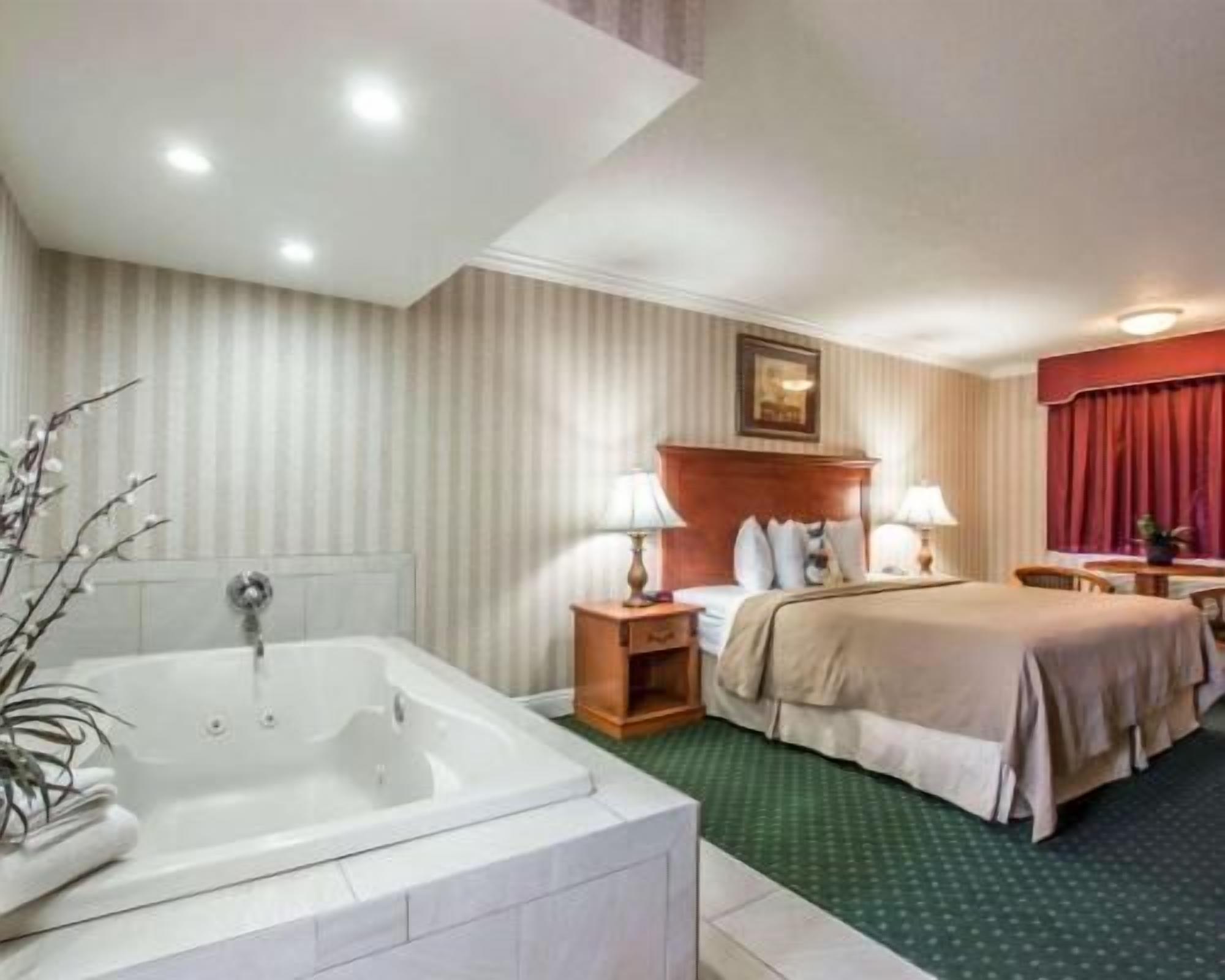 In-room safe, desk, blackout drapes, soundproofing