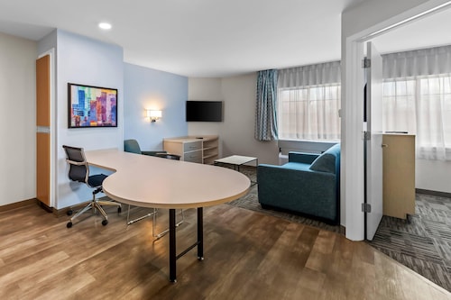 MainStay Suites Cincinnati Blue Ash