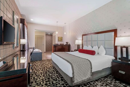 Best Western Plus Sundial - Image 42