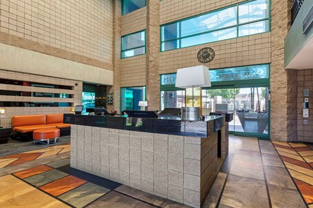 Best Western Plus Sundial - Image 23