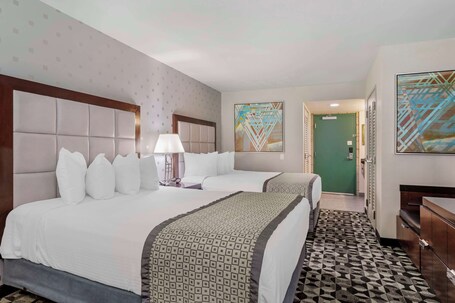 Best Western Plus Sundial - Image 35