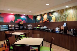 Free daily buffet breakfast