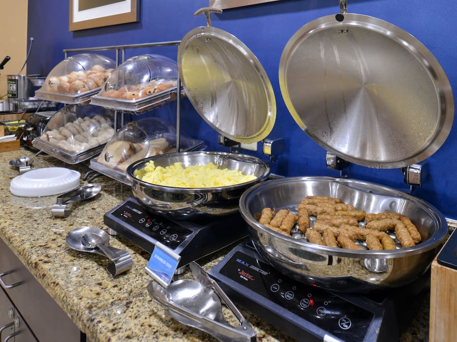 Free continental breakfast