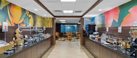 Desayuno continental incluido todos los días