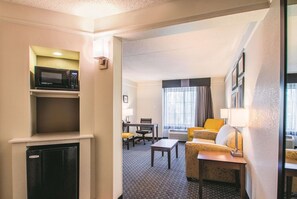 Suite, 1 King Bed, Non Smoking (Water View) | Premium bedding, desk, blackout drapes, iron/ironing board