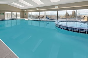 Piscine couverte