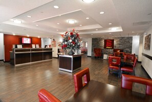 Bar-salon dans le hall