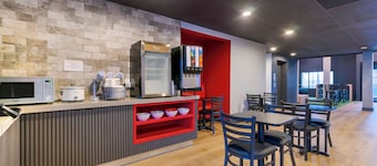 Spot X Hotel Wesley Chapel - Tampa Area