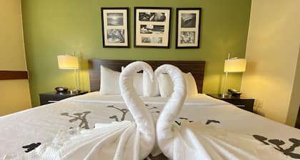 Sleep Inn & Suites Grand Rapids Southeast - Kentwood
