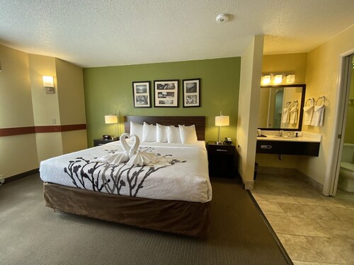 Sleep Inn & Suites Grand Rapids Southeast - Kentwood