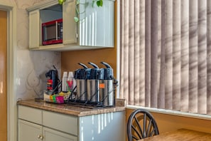 Free daily continental breakfast