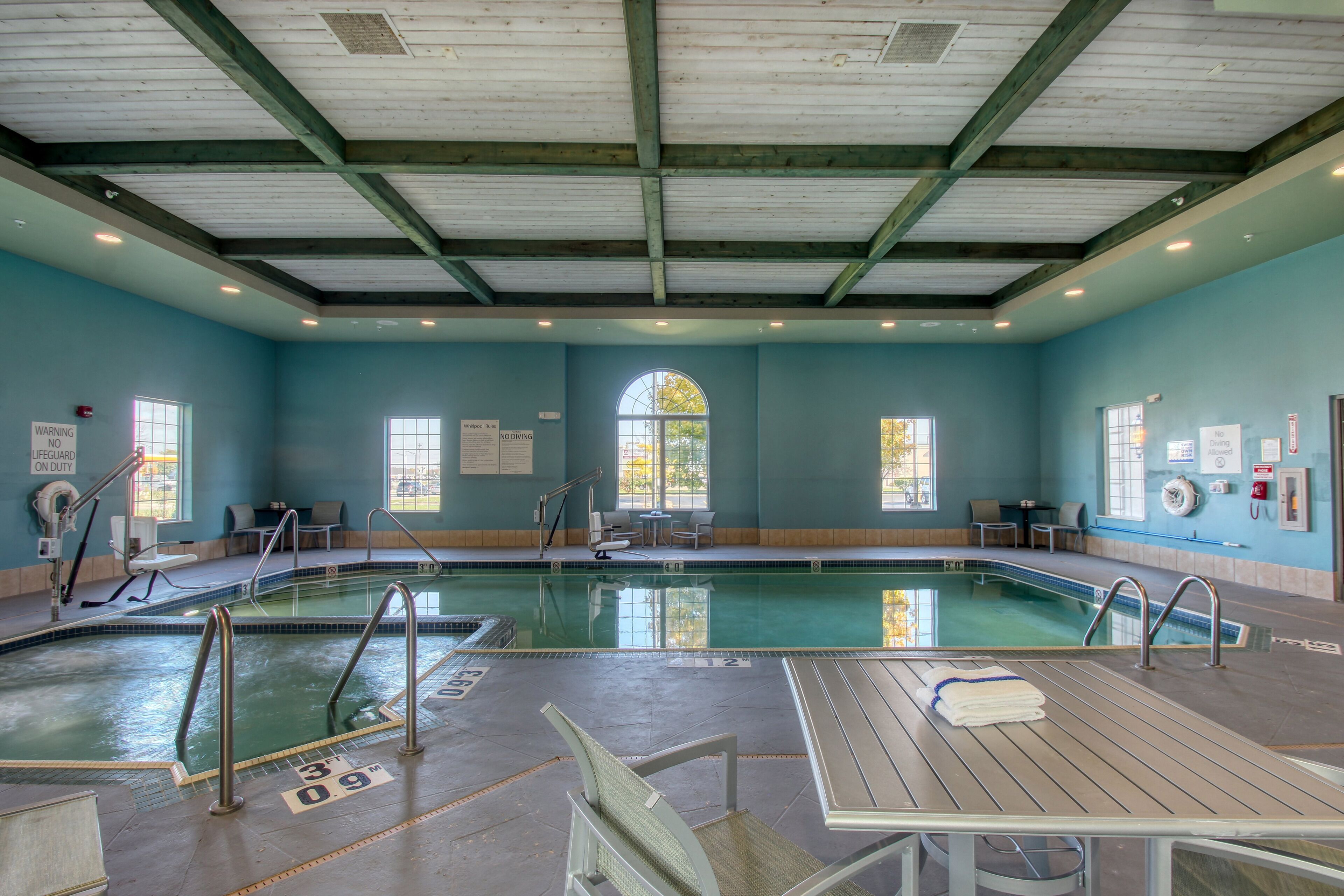 indoor pool, pool loungers