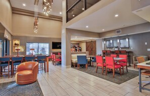 Exterior - Holiday Inn Express Prescott by IHG (Prescott)