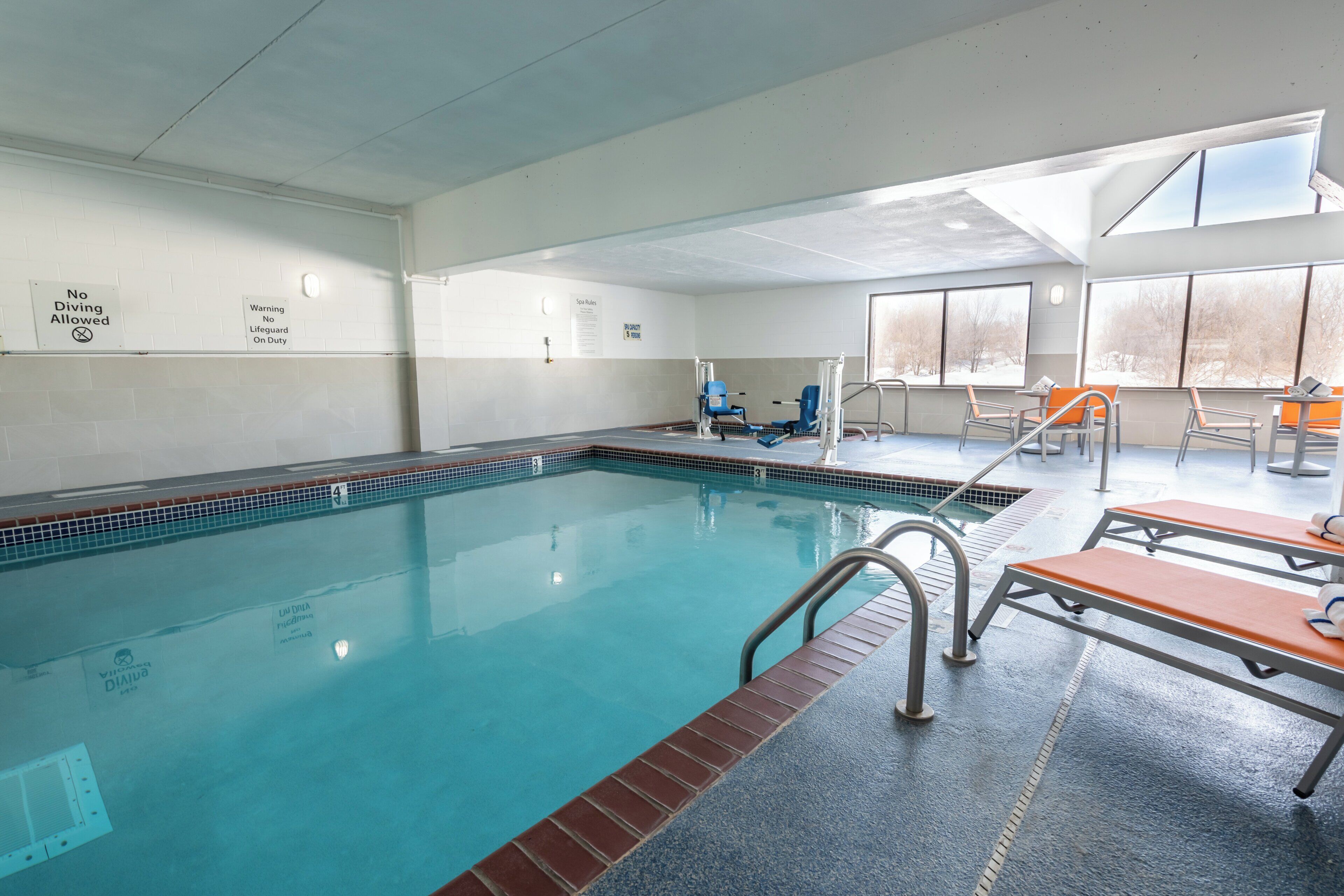 Indendørs pool, liggestole