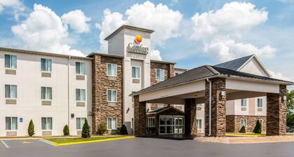 Comfort Inn & Suites - Hannibal