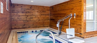 Comfort Inn & Suites - Hannibal