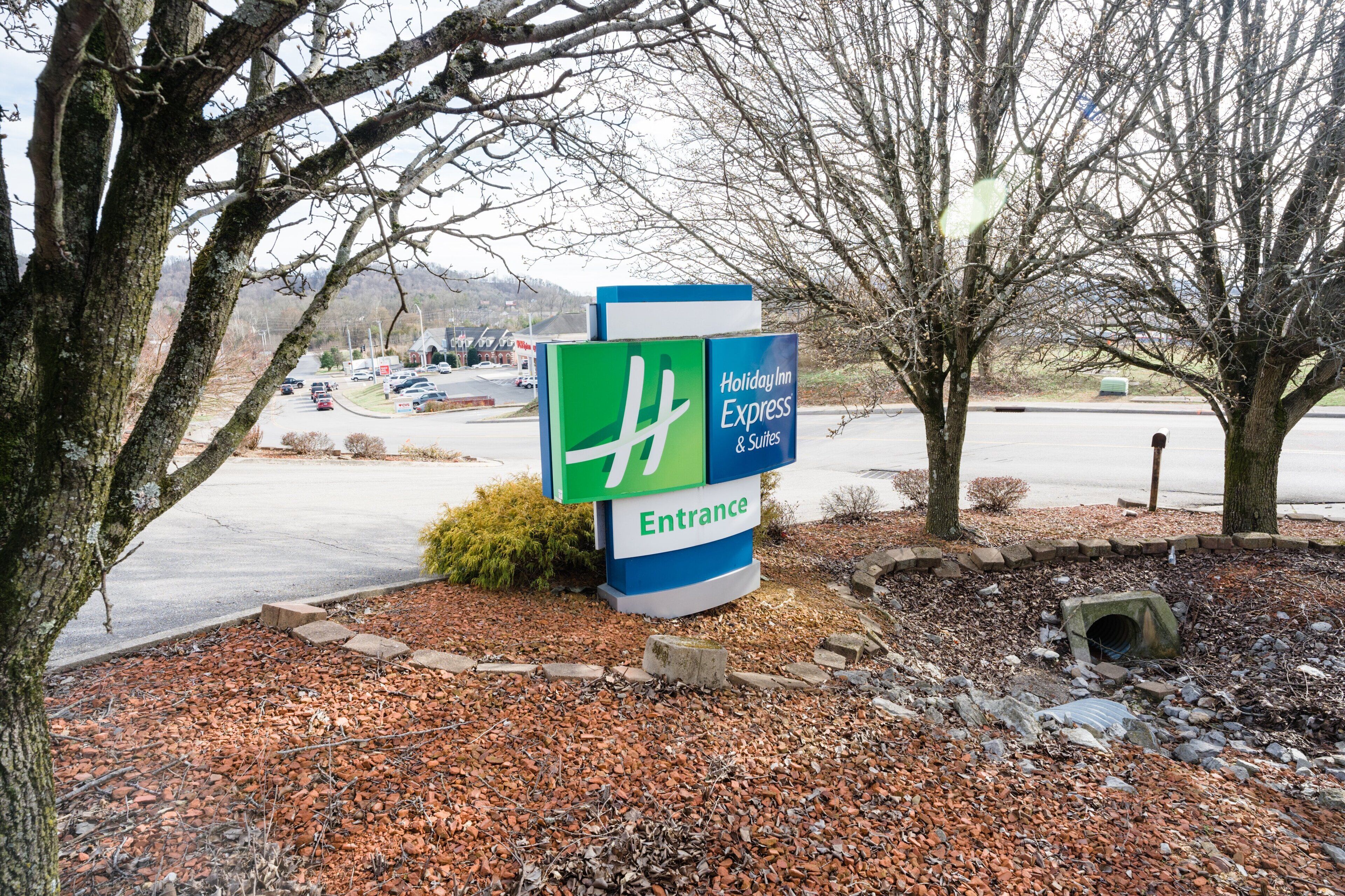 Photo - Holiday Inn Express Hotel & Suites Knoxville-North-I-75 Exit 112 by IHG