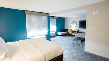 Suite, 1 letto king, accessibile ai disabili (Communication, Accessible Tub) | Biancheria in cotone egiziano, biancheria da letto di alta qualità