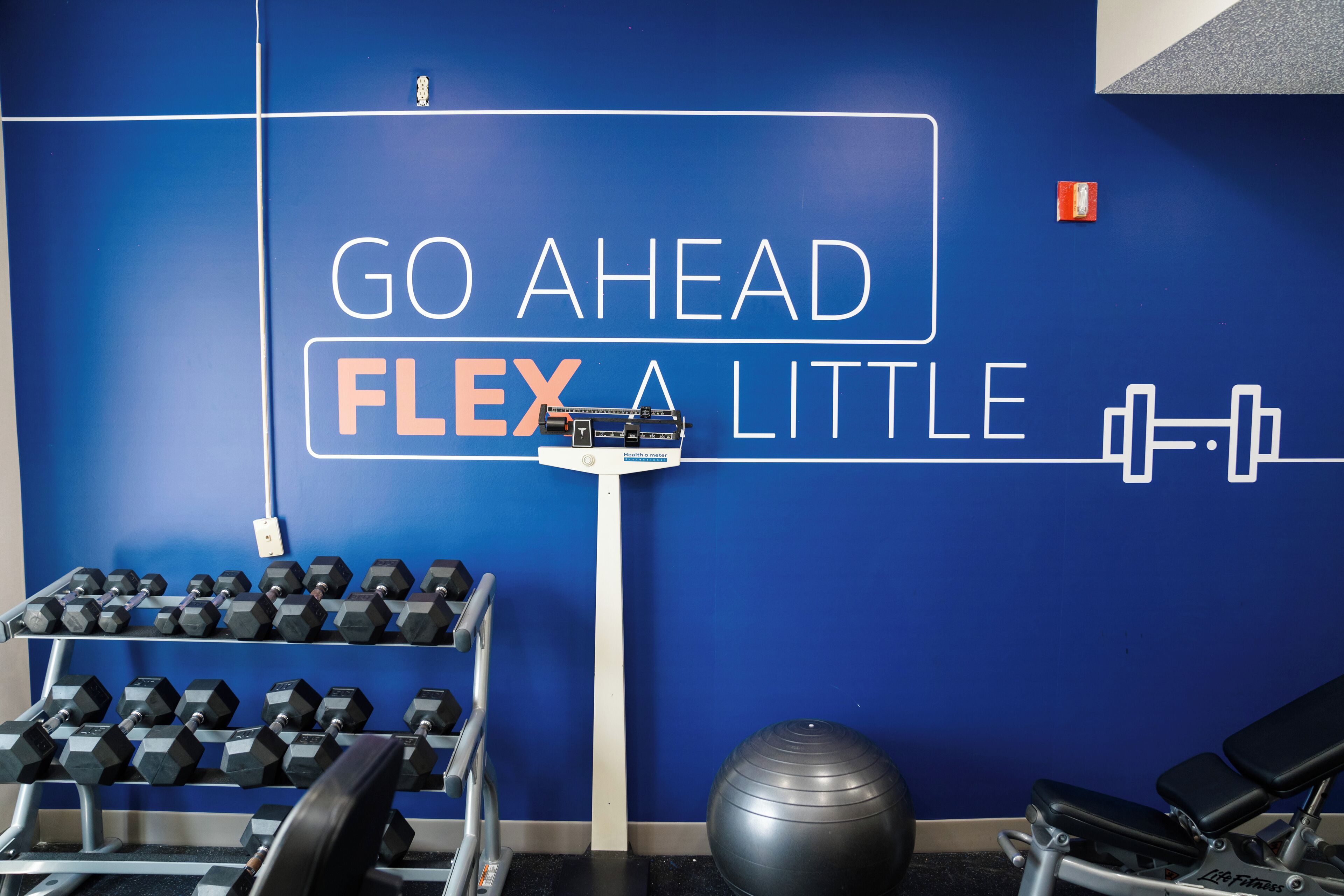 Photo - Holiday Inn Express Hotel & Suites Knoxville-North-I-75 Exit 112 by IHG