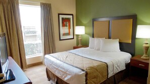 Desk, iron/ironing board, free WiFi, bed sheets - Extended Stay America Suites Dallas Frankford Road (Dallas)