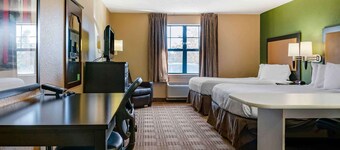 เอ็กซ์เทนเด็ดสเตย์ อเมริกา สวีทส์ ดีทรอยต์ แอนน์อาร์เบอร์ ไบรอาร์วูดมอลล์