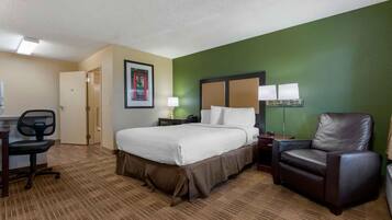 Studio, 1 Queen Bed, Non Smoking