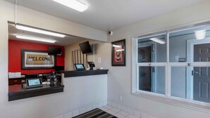 Unclassified image, 3 of 27, button - Extended Stay America Suites Sacramento White Rock Rd (Rancho Cordova)