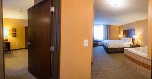 Suite, 1 King Bed, Non Smoking (Upgrade)