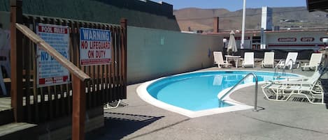Outdoor pool, pool loungers