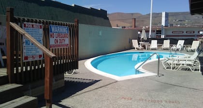 Cedars Inn Lewiston