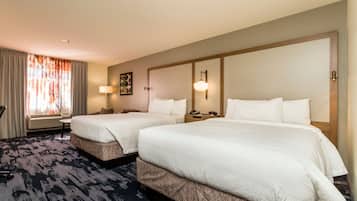 Studio Suite, Multiple Beds | Premium bedding, desk, iron/ironing board, free cribs/infant beds