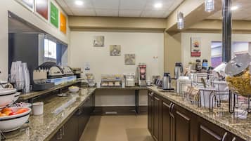 Dagelijks continentaal ontbijt inbegrepen