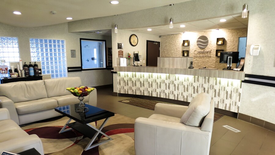 Comfort Inn & Suites Medicine Hat