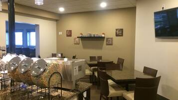 Sudah termasuk sarapan ala kontinental setiap hari