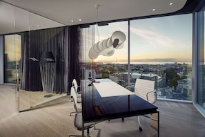 Presidential-Suite