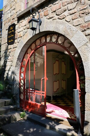 Entrée de l’hébergement 