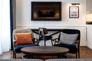 Mother Poulard Suite | Living area