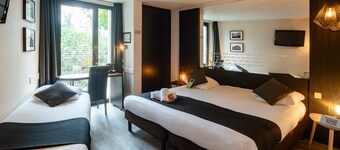 ロジ オテルレストラン デ アカシア リール トゥコアン