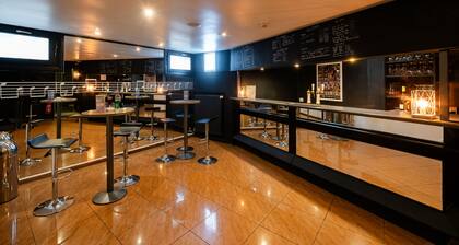 Logis Hotel Restaurant des Acacias Lille Tourcoing