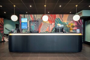 Reception - Thon Hotel Rotterdam (Rotterdam)