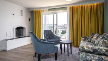 Premium bedding, pillow-top beds, minibar, desk