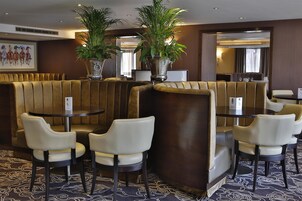 Café da manhã, almoço e jantar