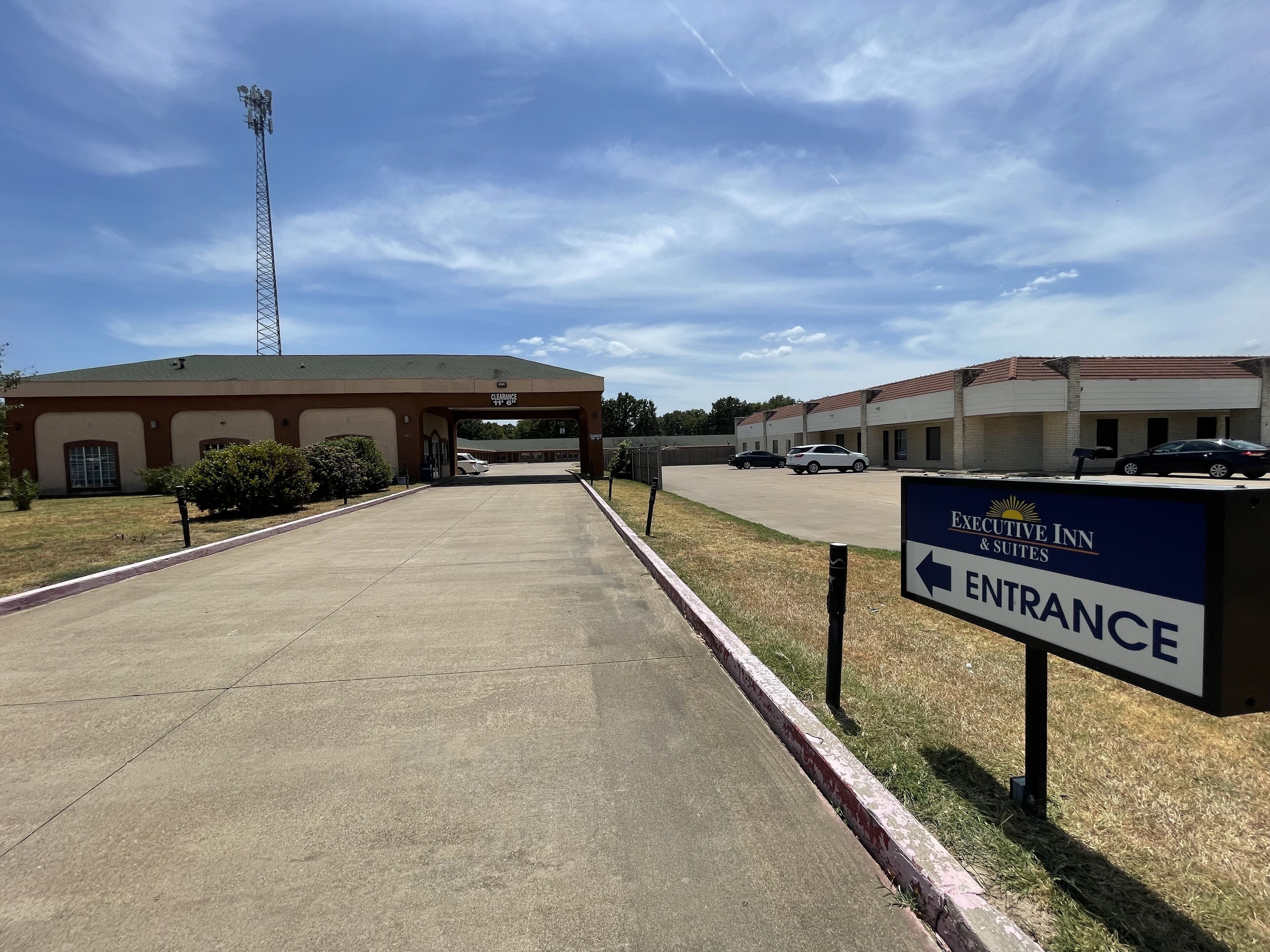 Gun Barrel Executive Inn — photo 7