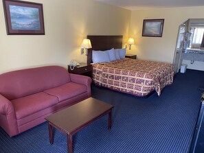 Suite, 1 King Bed | 1 bedroom, blackout drapes, iron/ironing board, free WiFi