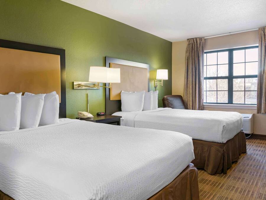 Studio, 2 lits doubles, non-fumeurs | Bureau, Wi-Fi gratuit, draps fournis