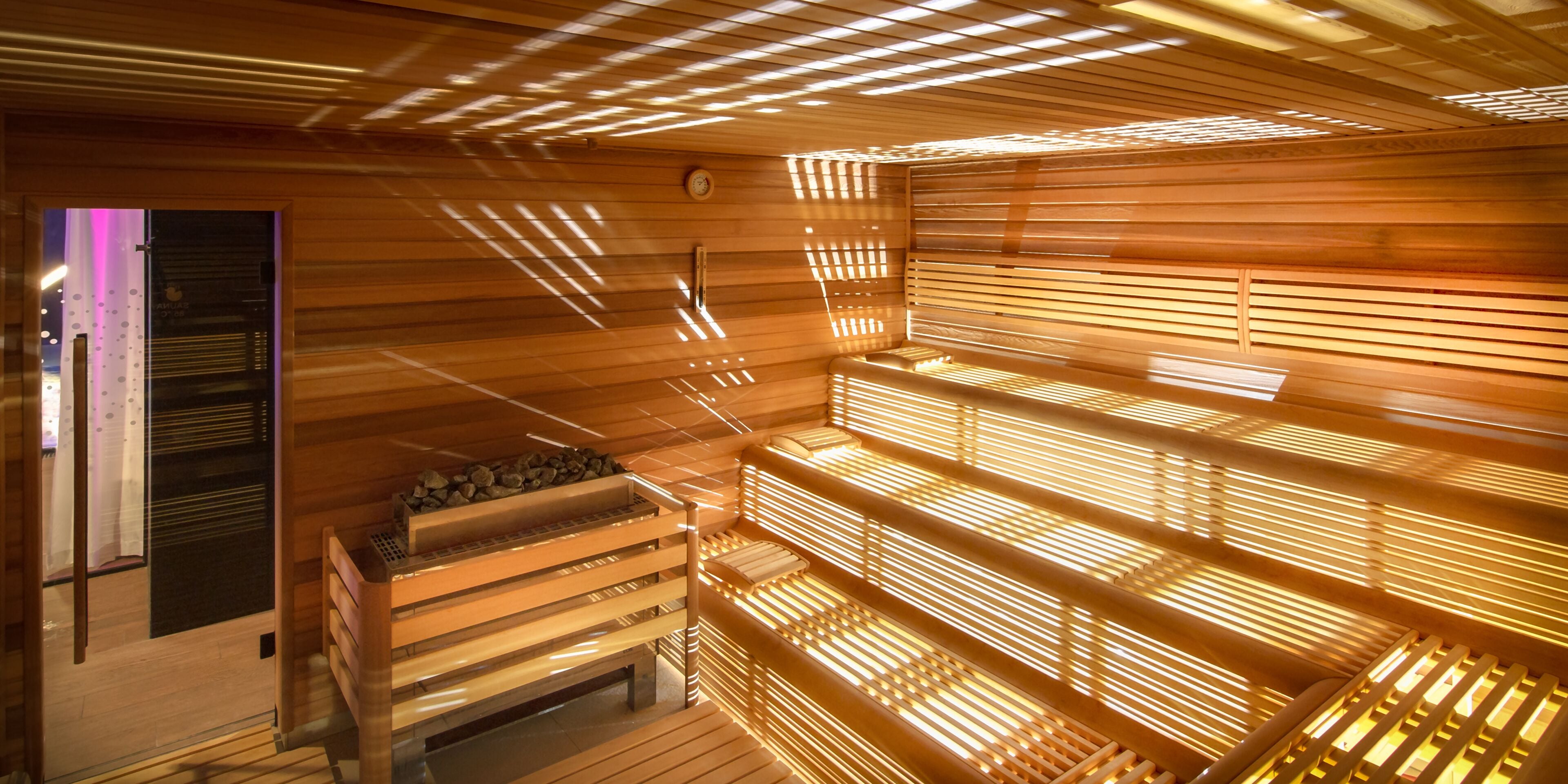 couples treatment room(s), hot tub, thai massages, facials